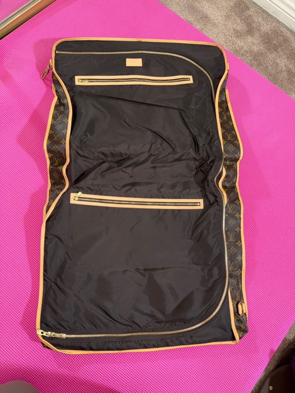 Louis Vuitton Brown Monogram Canvas Garment Bag with Tan Trim - Picture 10 of 15